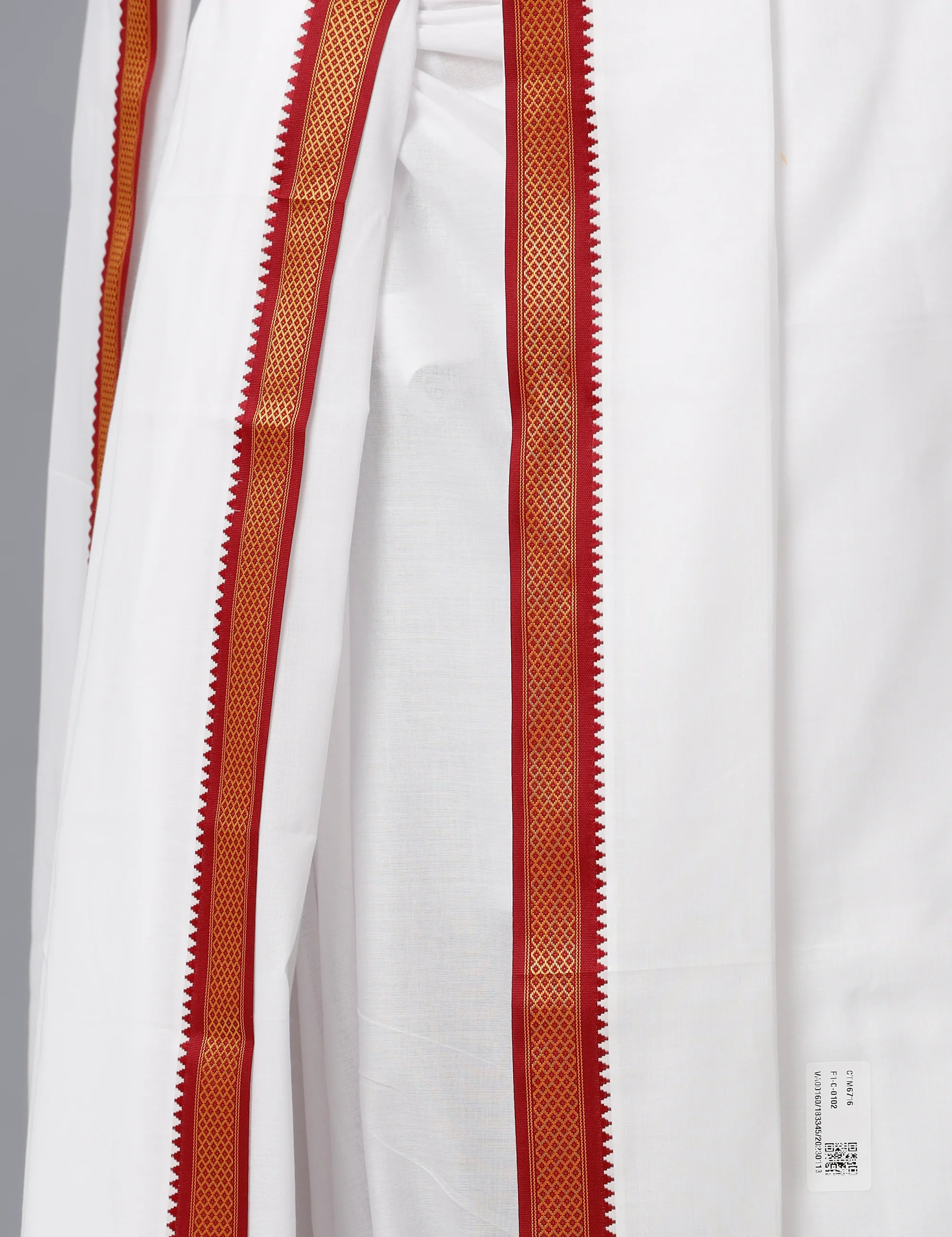 Men Panchakacham with Angavasthram Chakra White (10+6) - Image 6