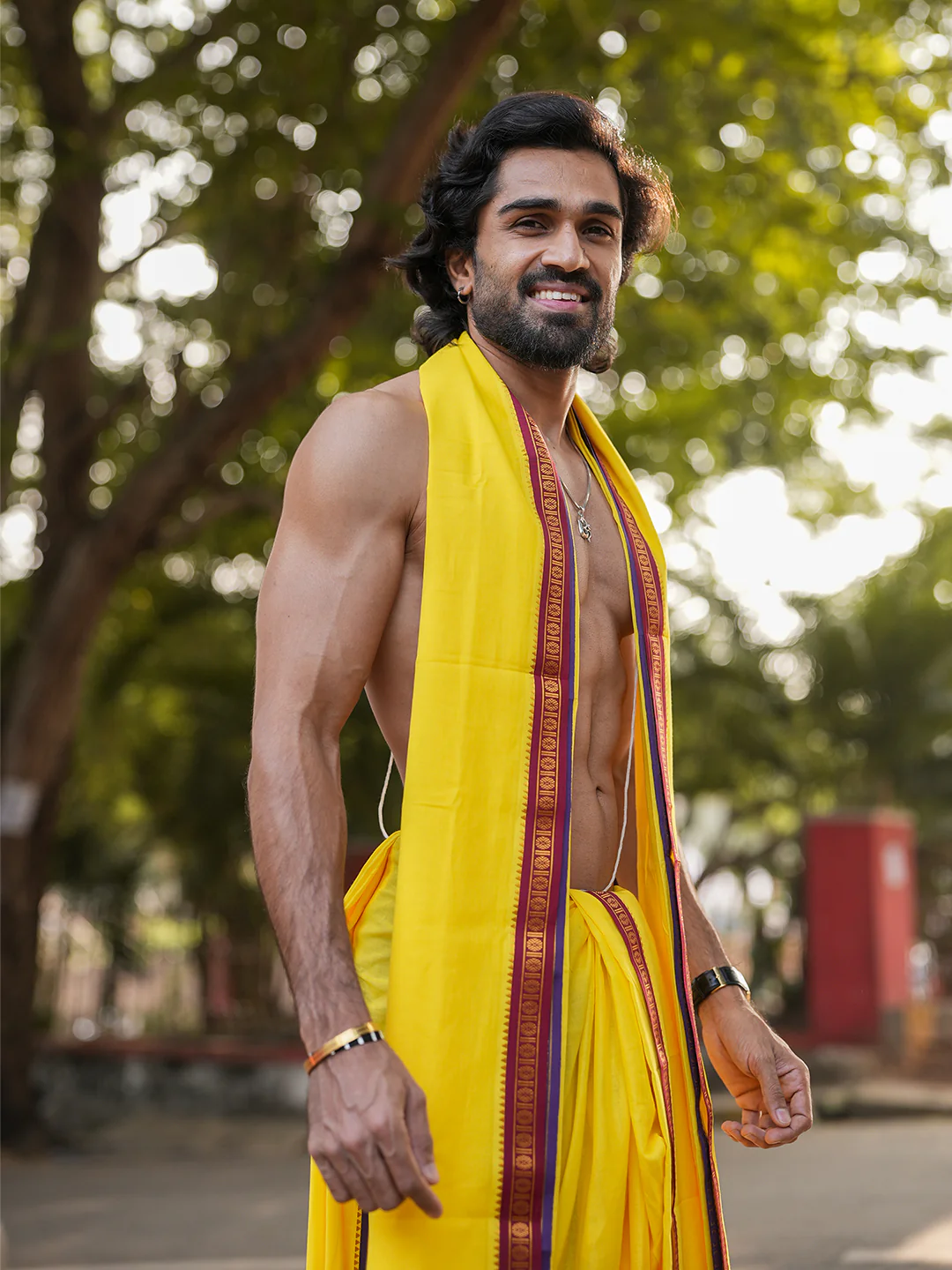 Men Panchakacham with Angavasthram Yellow (9+5) Shreeman Pet - Image 4