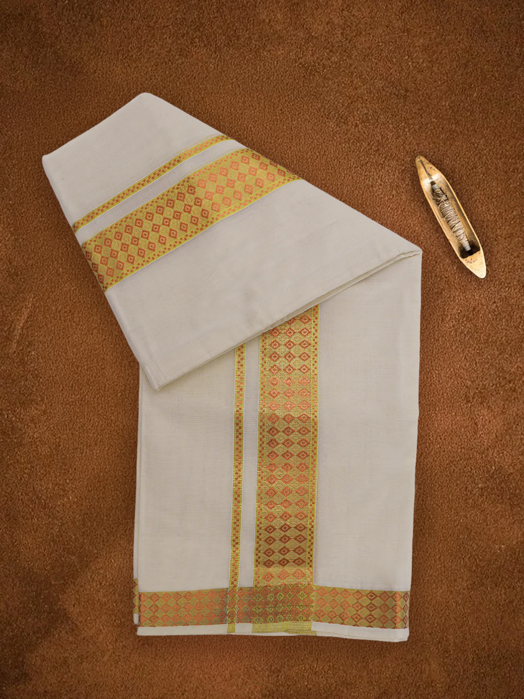 Men Premium Handloom Cream Dhoti with Fancy Jari Border HLM96 - Image 2