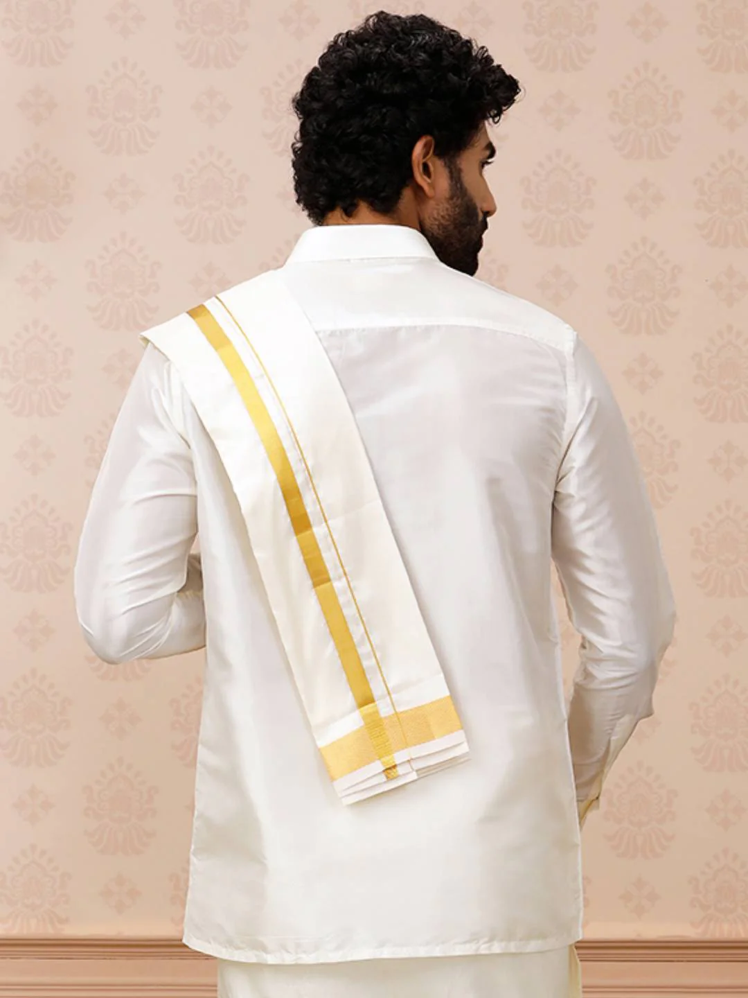 Men Pure Silk Cream Towel with 1 1/2" inch Jari Border Rajahamsa - Image 4