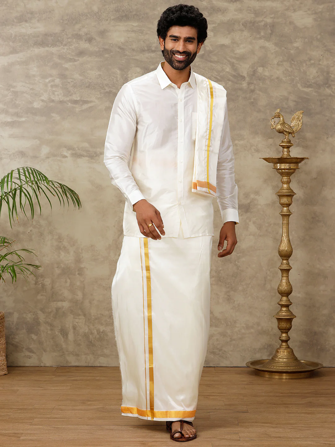 Men Silk Cream with 1" inch Jari Border Towel Suba Vivaga - Image 3