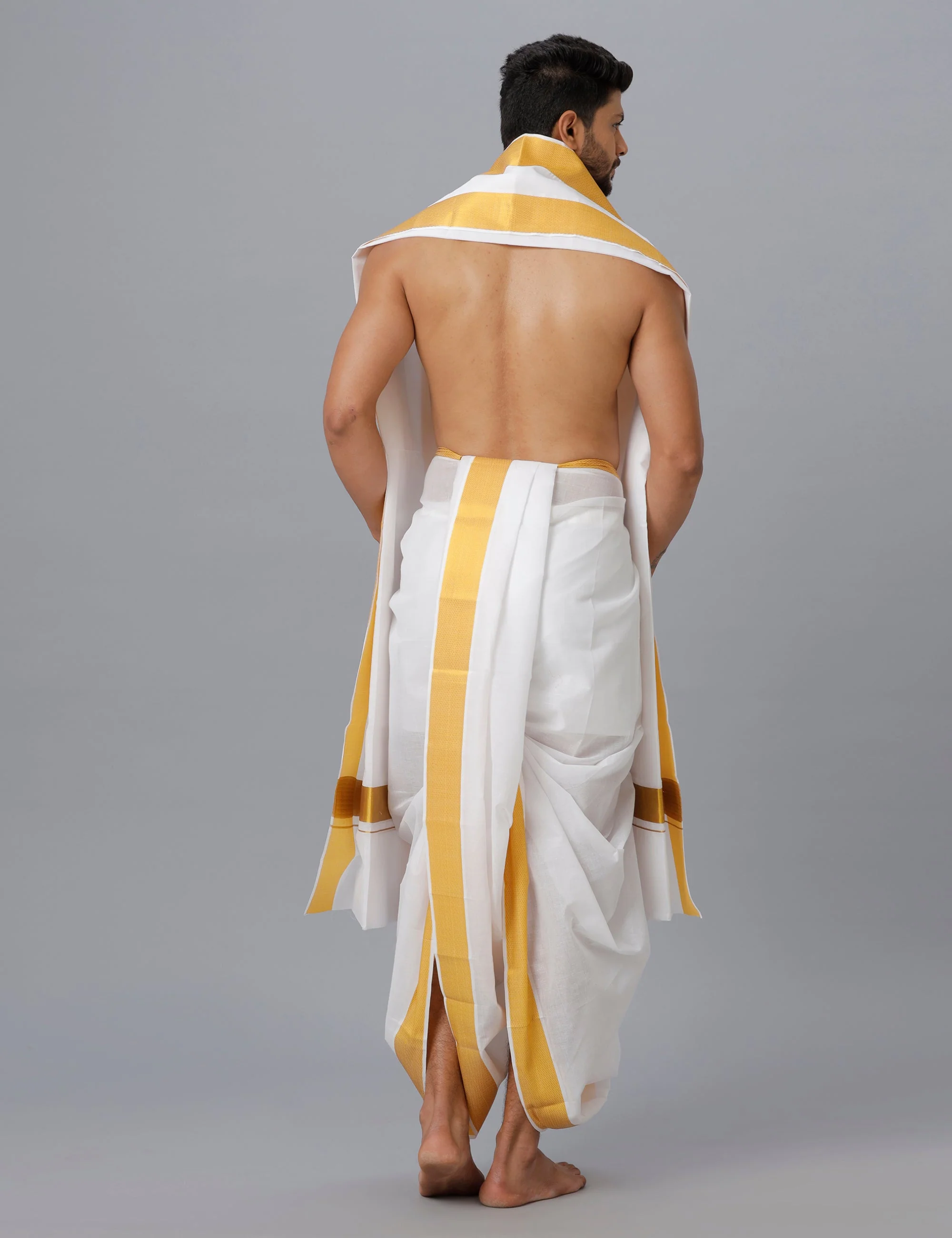 Men White Panchakacham with Angavasthram Mithran 60K (9+5) - Image 3