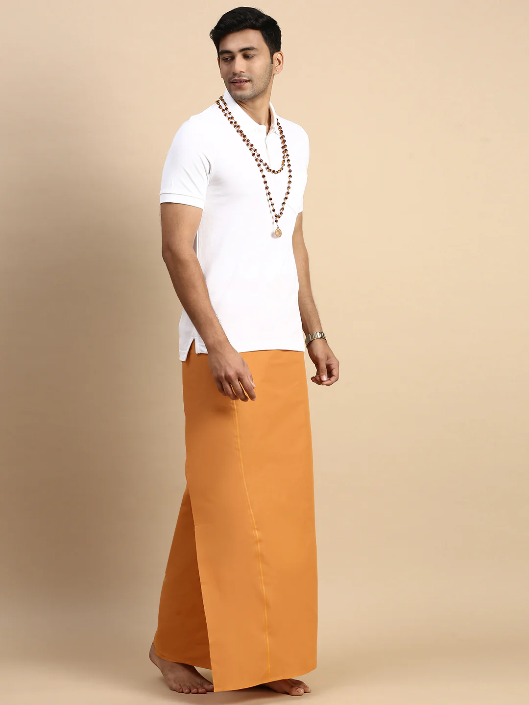 Men Devotional Small Border Dhoti & TShirt Set Kaavi EP1 - Image 2