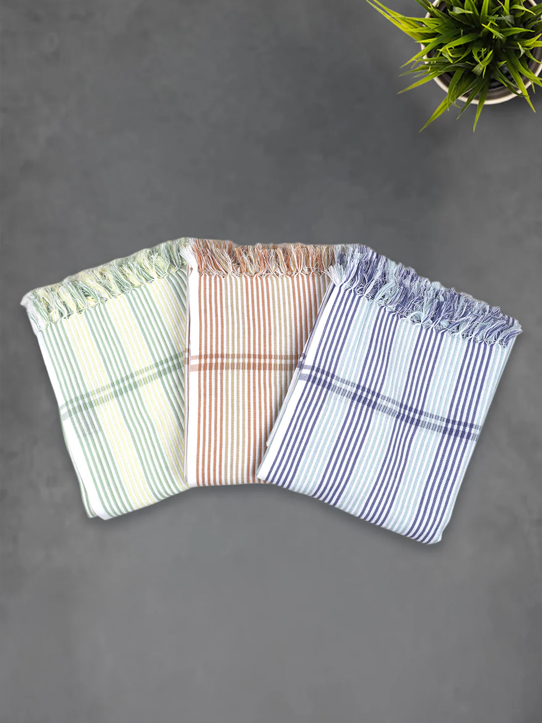 100% Cotton Stripes Designed Signature Bath Towel Pack of 2 1150 - Image 3