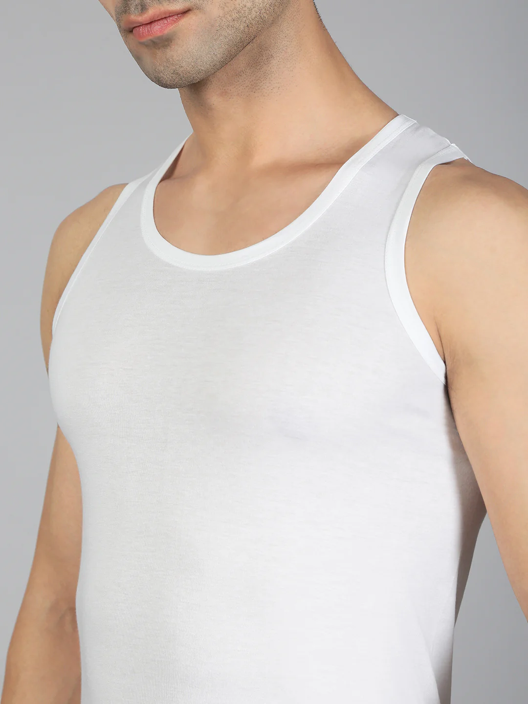 TENCEL™ Modal Fiber White vest RN - Image 5