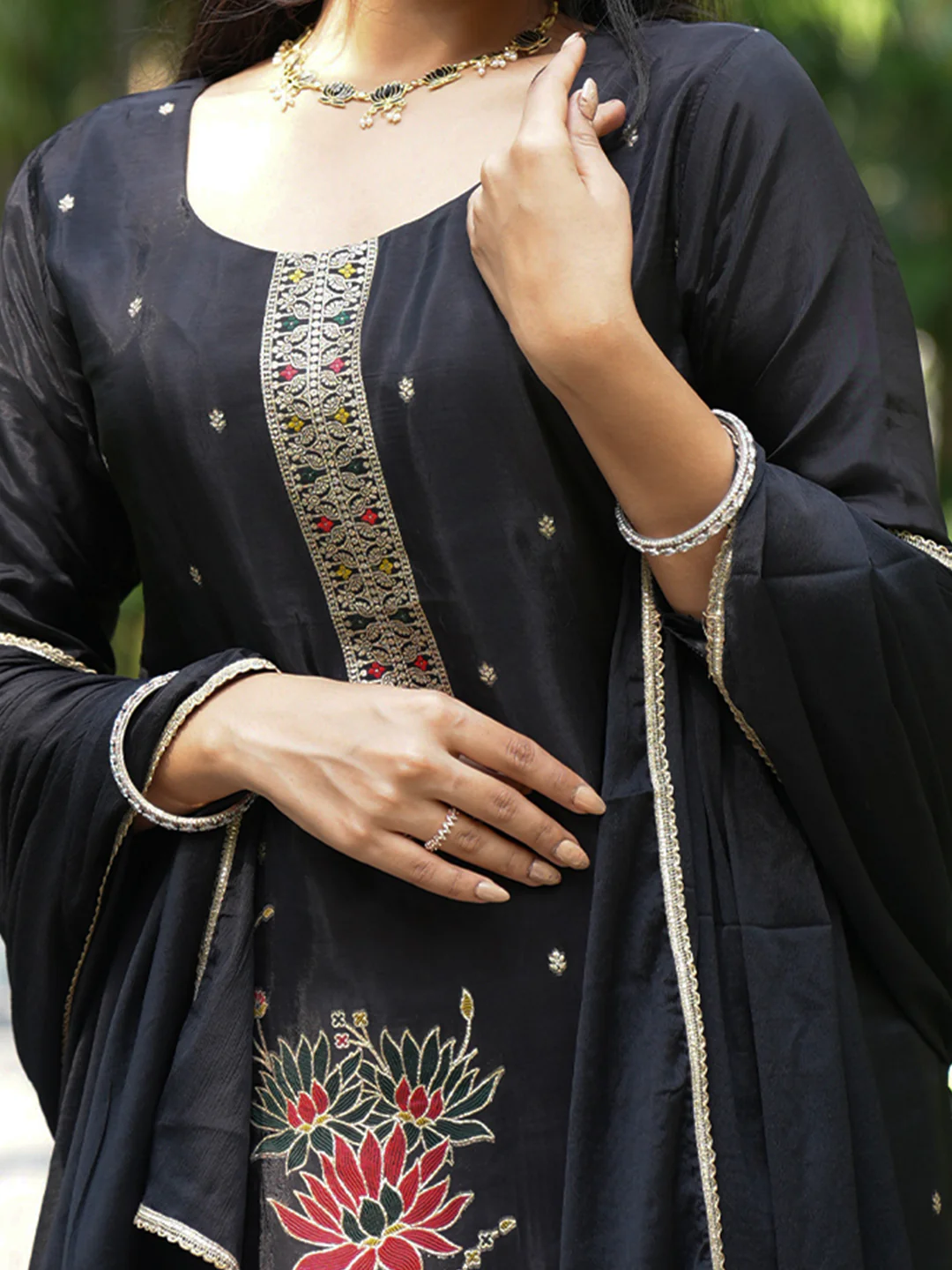 Women Black MM Silk Embroidery Kurti Set EKS104 - Image 4