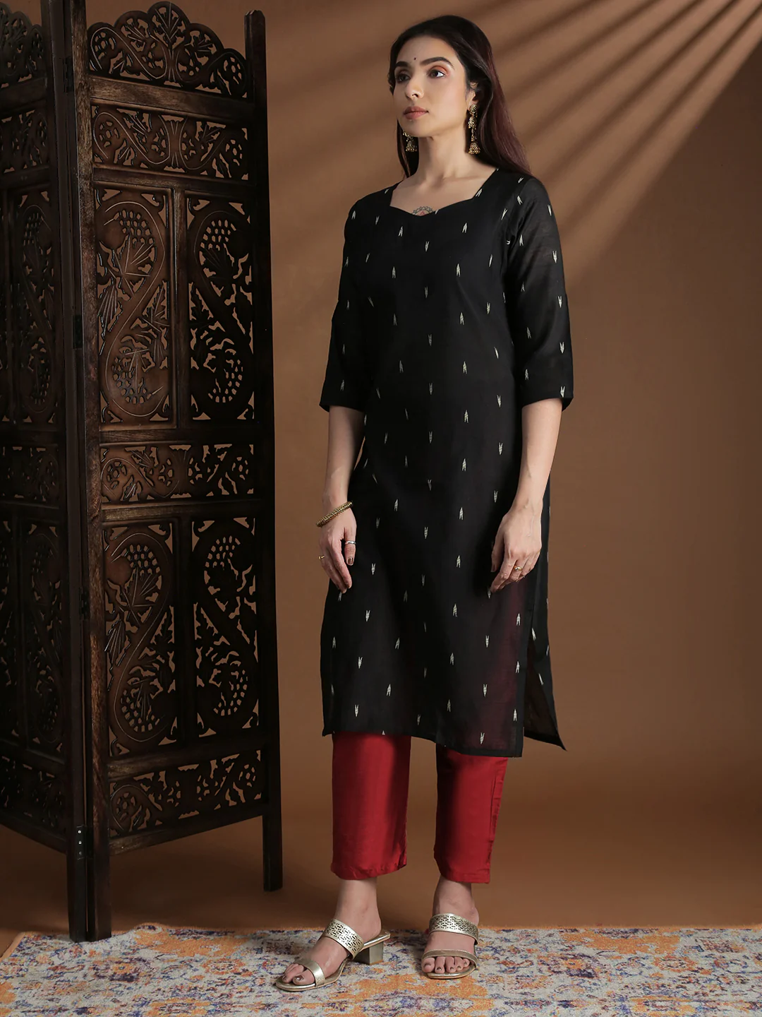 Women Black with Red Kurti Set EKS132 - Image 3
