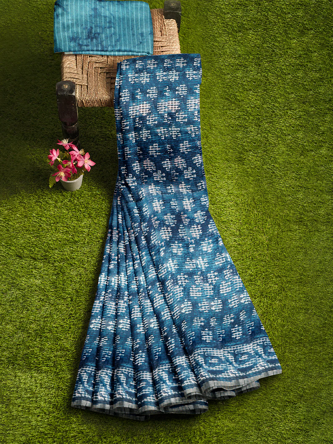 Women Blue Fancy Cotton Saree SS362 - Image 3