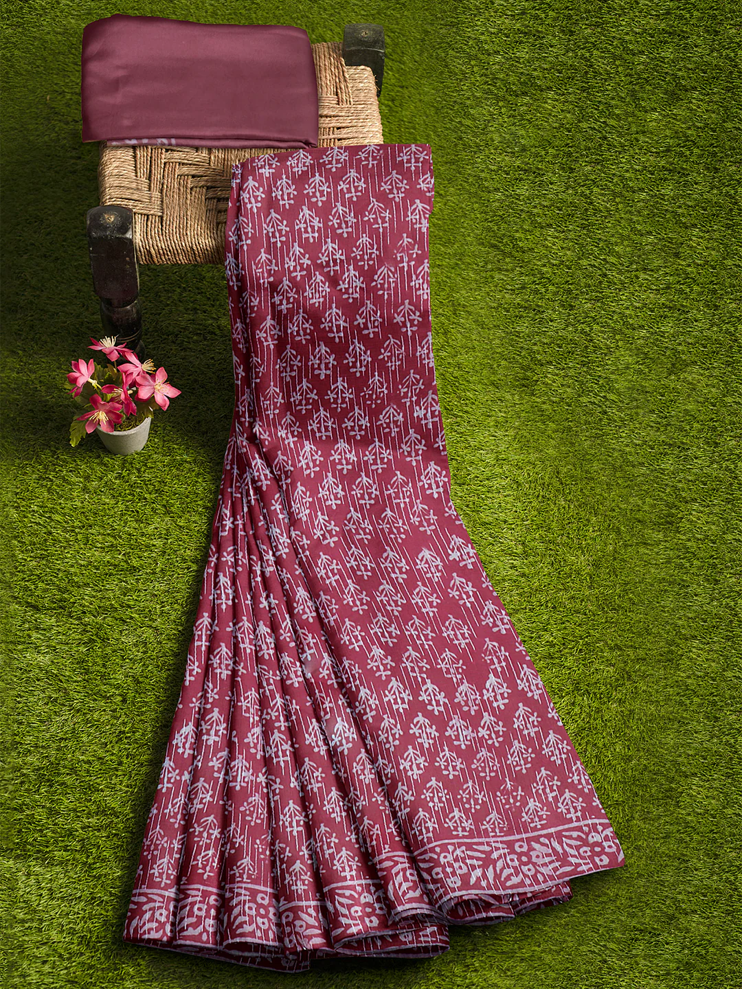Women Cherry Red Pure Cotton Saree PCS198 - Image 2