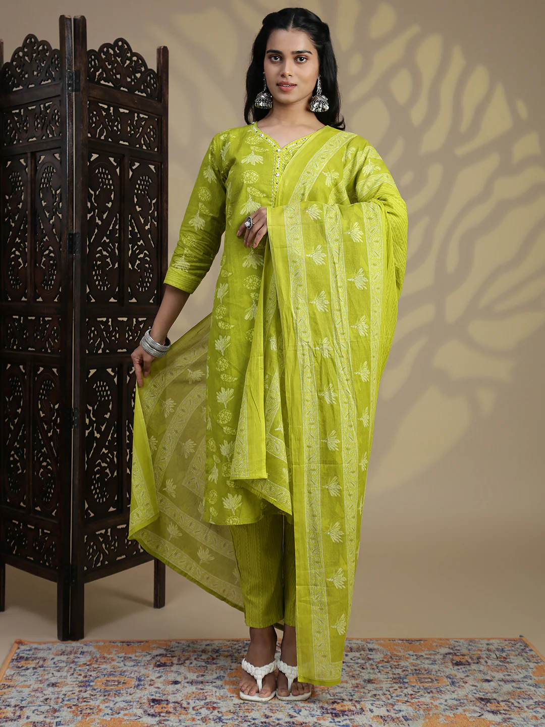 Women Green Cotton Printed Kurti Set EKS101 - Image 2