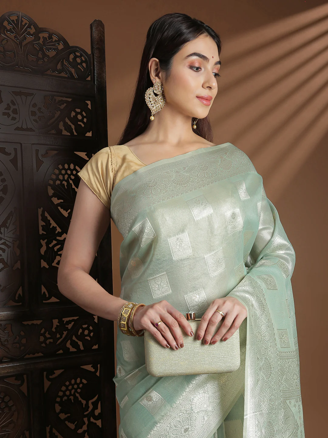 Women Green Cotton Weaving Saree PCS258 - Image 2
