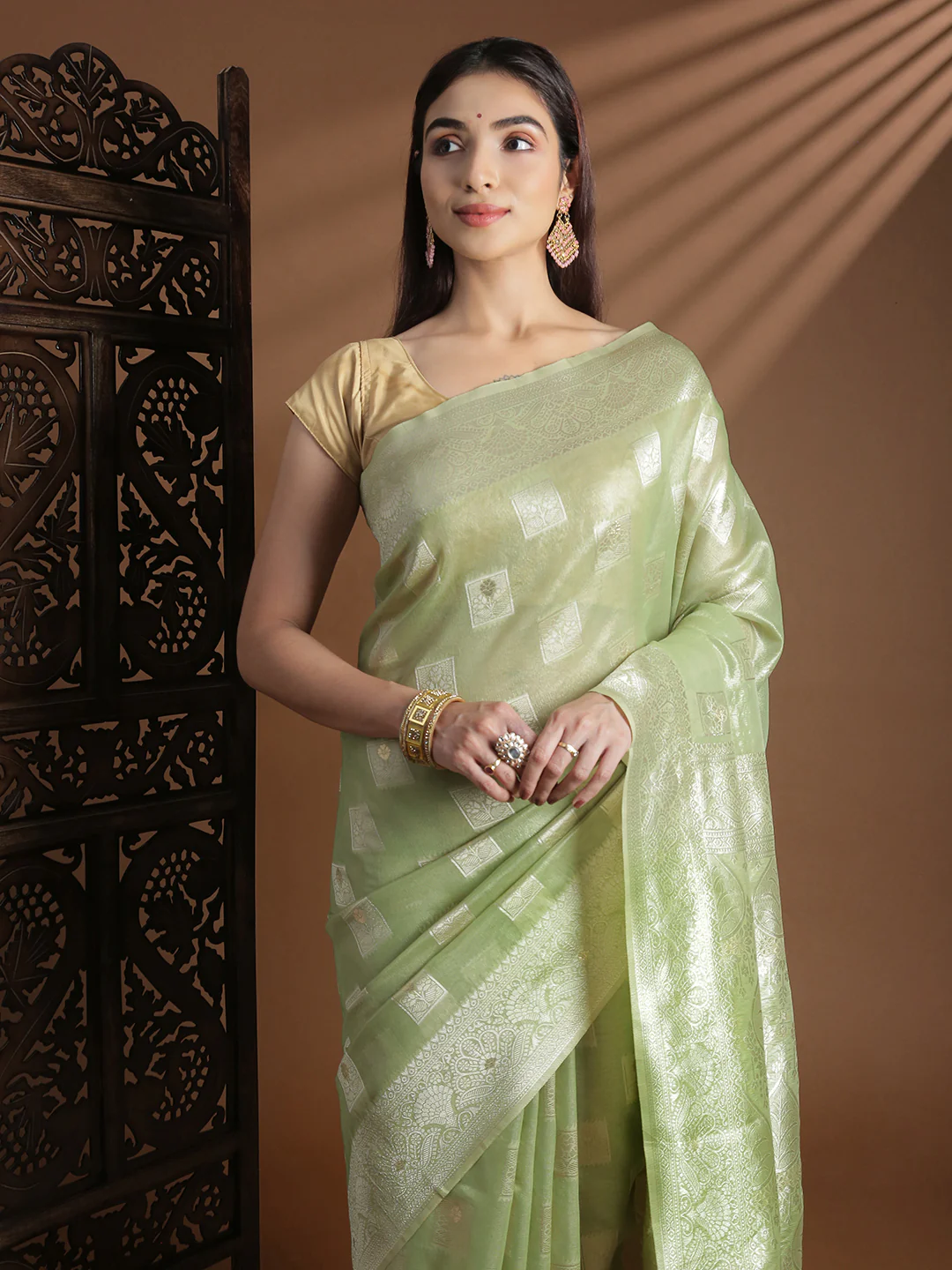 Women Green Cotton Weaving Saree PCS261 - Image 2