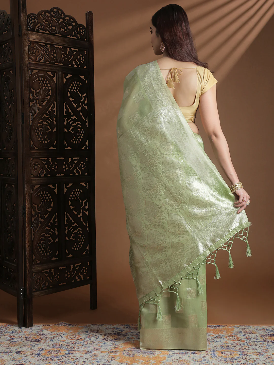 Women Green Cotton Weaving Saree PCS261 - Image 4