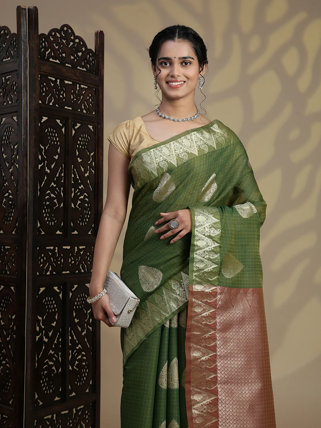 Women Green Kora Cotton Saree SK130 - Image 3