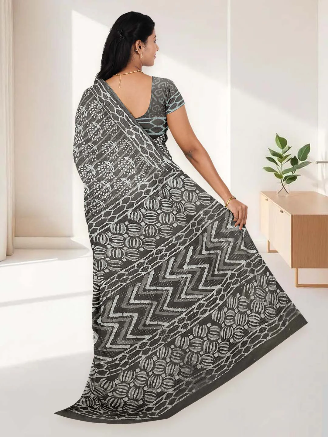Women Sage Green Pure Cotton Saree PCS196 - Image 4