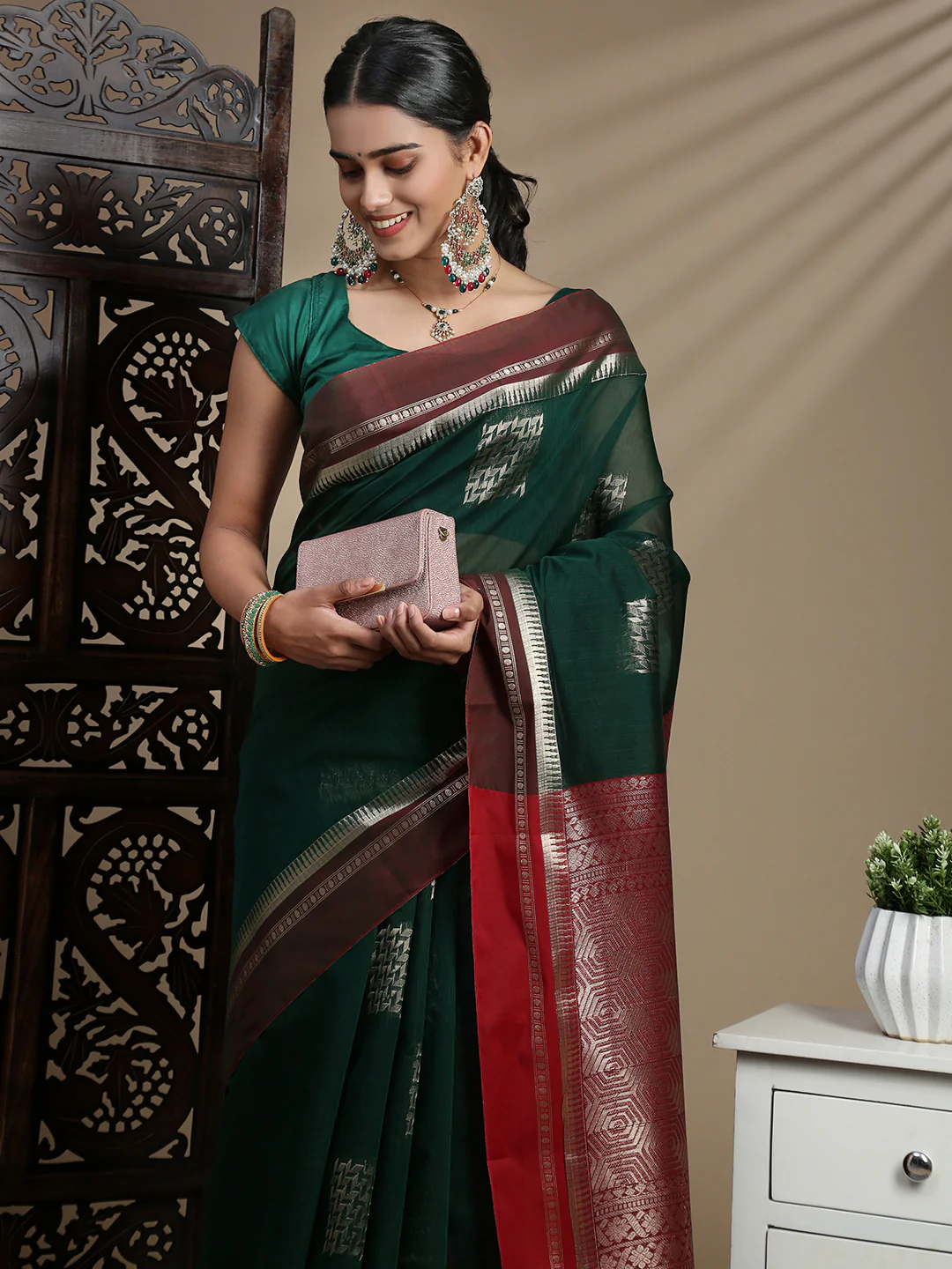 Women Green Kora Cotton Fancy Saree SK119 - Image 4