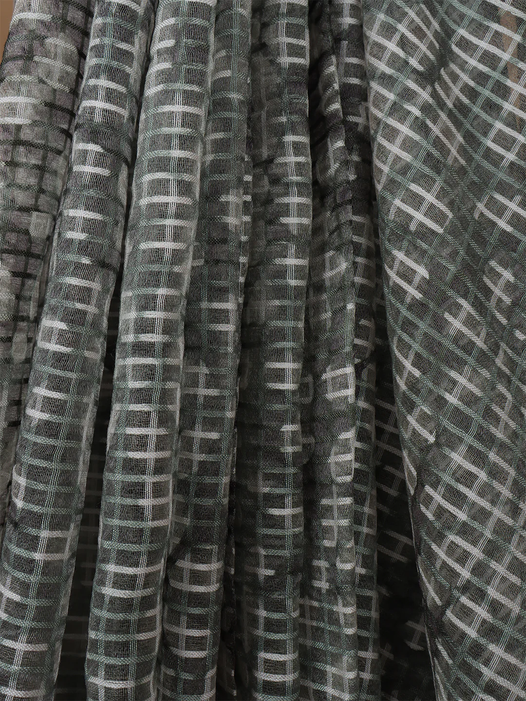 Women Grey Fancy Cotton Saree SS365 - Image 2