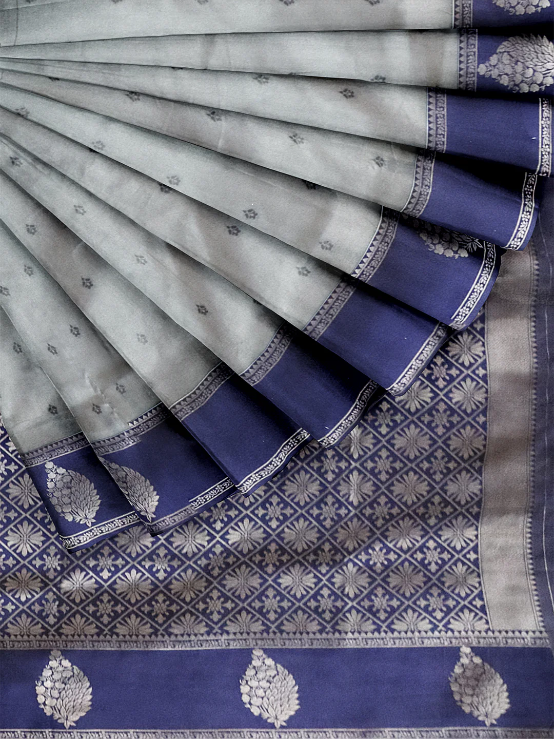 Women Grey Soft Silk Saree SS381 - Image 3