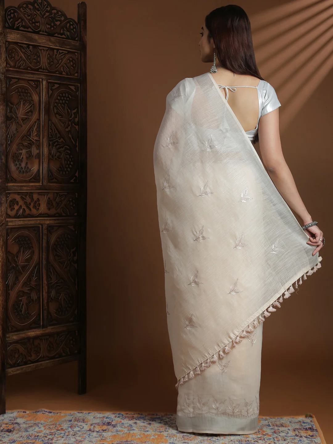 Women Light Beige Semi Linen Embroidered Saree SL244 - Image 3