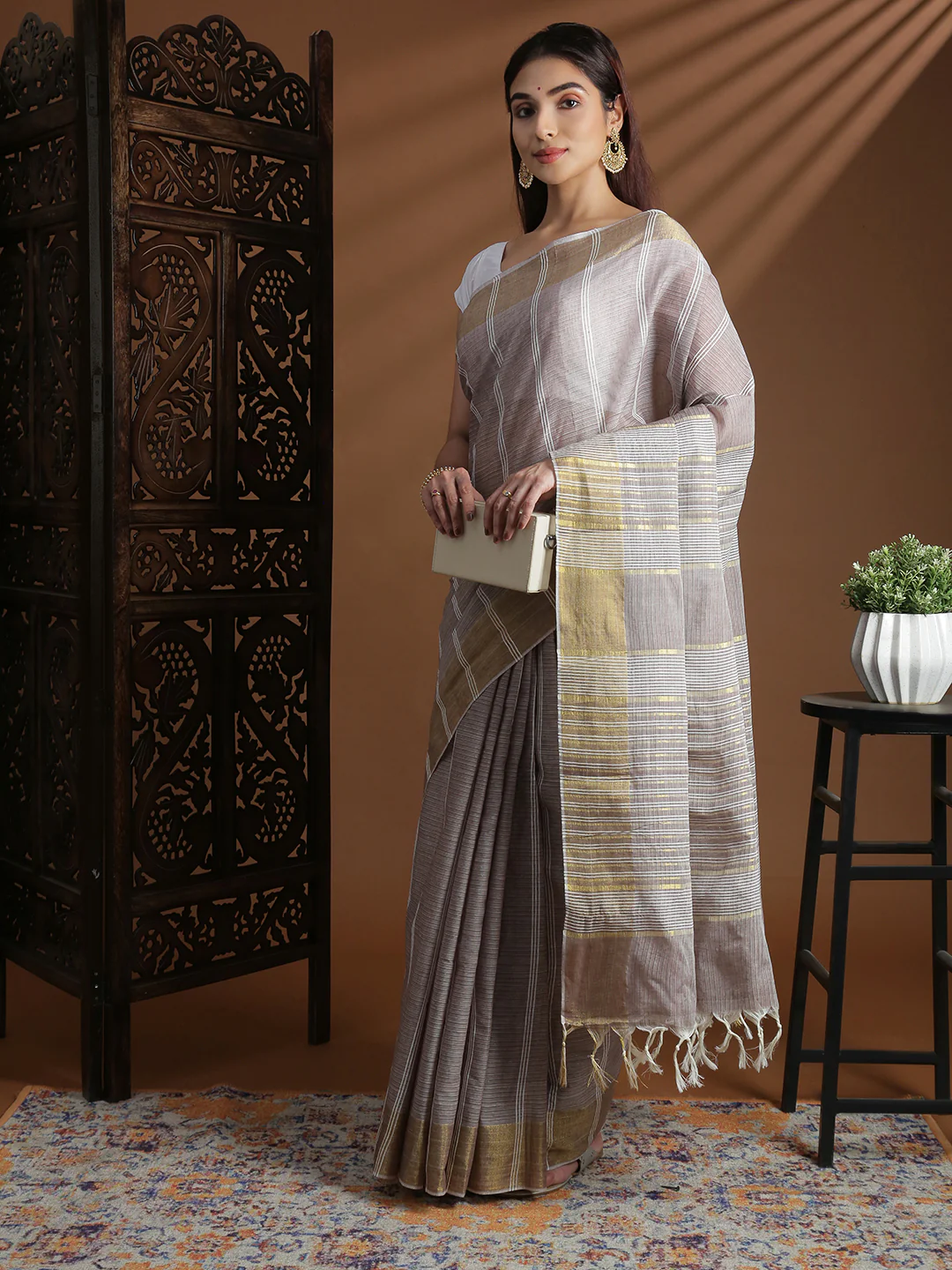 Women Light Brown Striped Cotton Jute Saree CJ12 - Image 4
