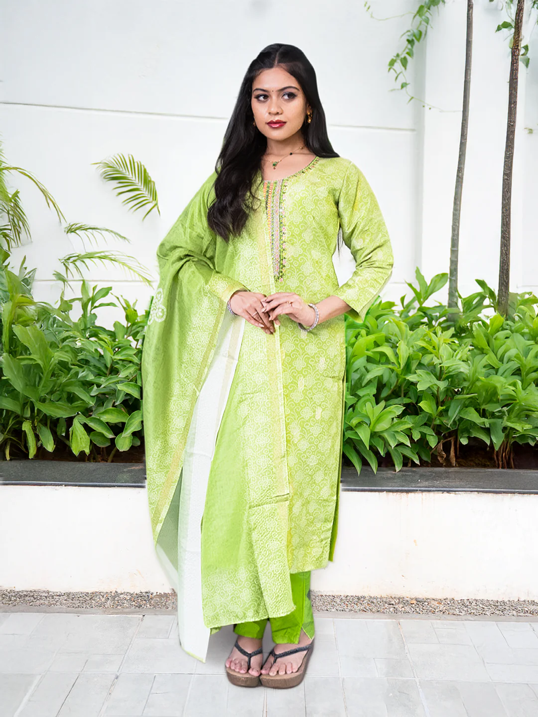 Women Light Green MM Silk Printed Kurti Set EKS112 - Image 4