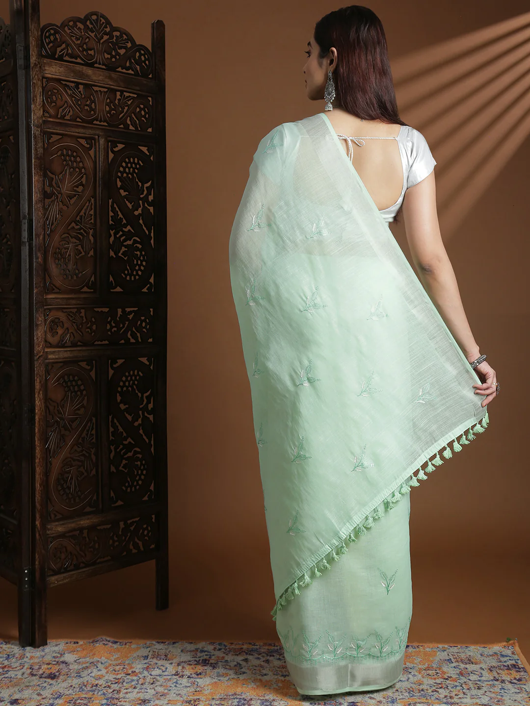 Women Light Green Semi Linen Embroidered Saree SL247 - Image 3