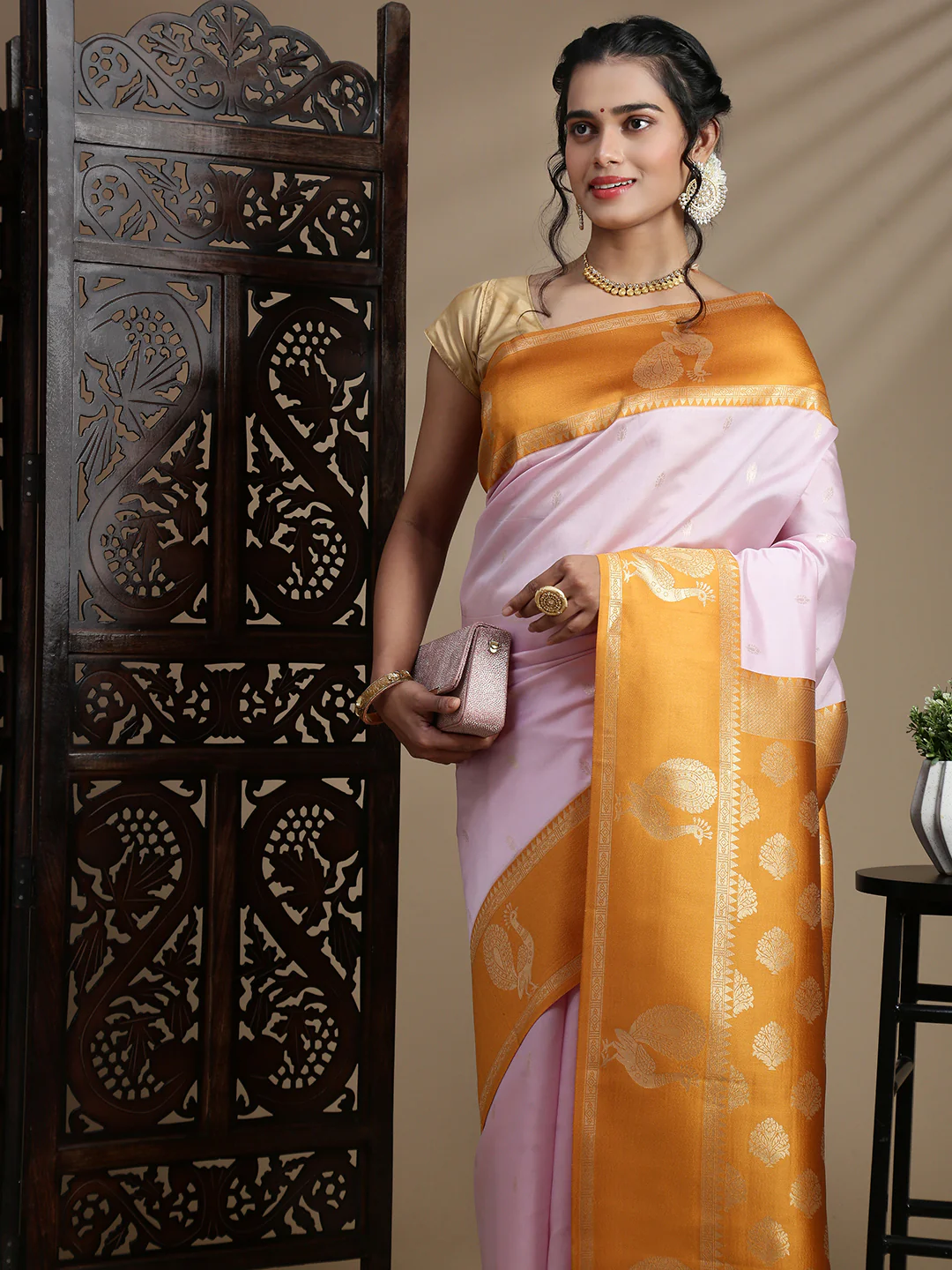 Women Light Pink Soft Silk Saree SS382 - Image 2