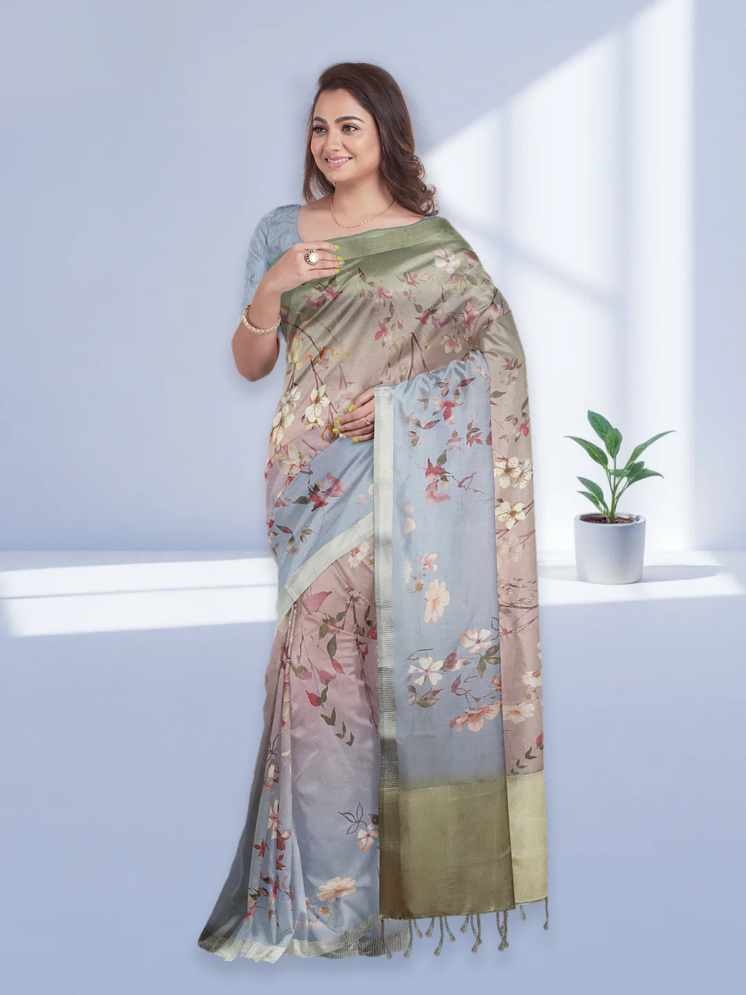 Women Purple with Green Tissue Printed Saree TS47