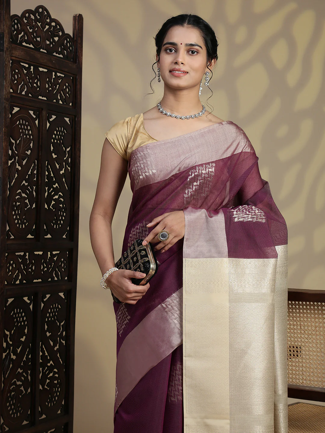 Women Magenta Kora Cotton Saree SK112 - Image 3