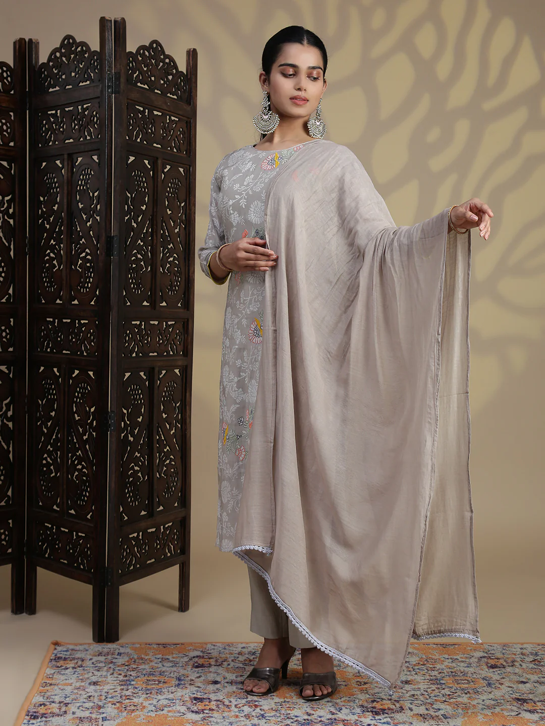 Women Light Grey MM Silk Embroidery Kurti Set EKS99 - Image 2