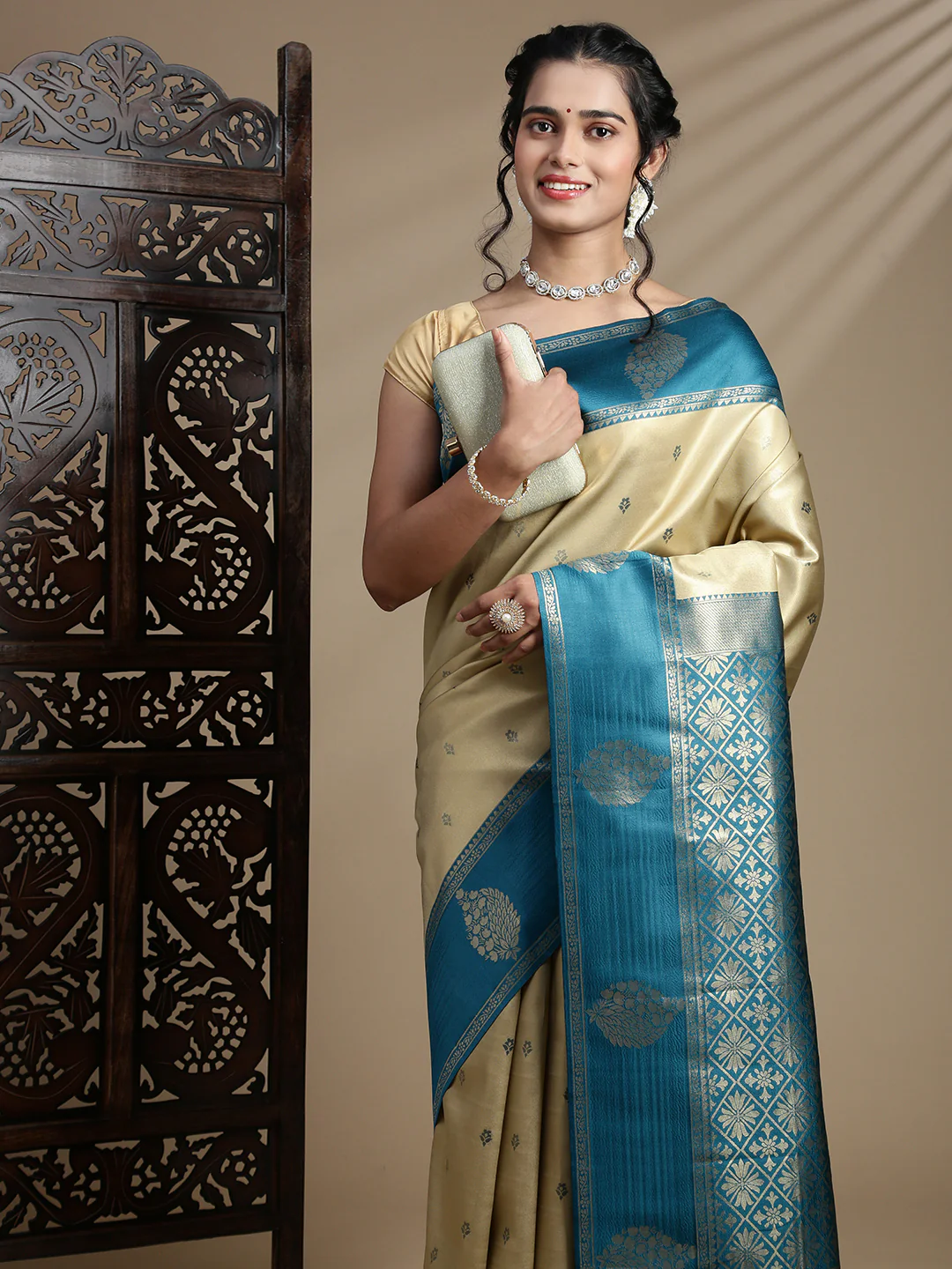 Women Olive Green Art Silk Saree ASS112 - Image 2