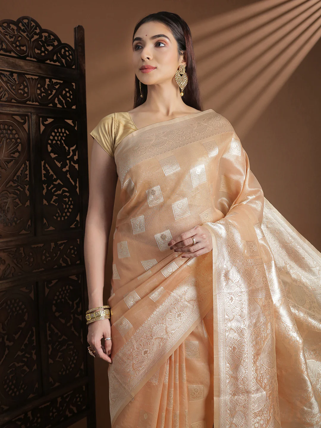 Women Peach Cotton Weaving Saree PCS257 - Image 2