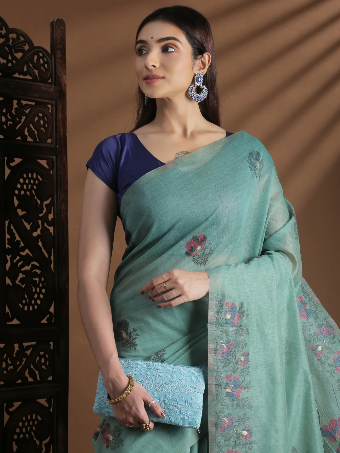Women Pine Green Cotton Weaving Saree PCS252 - Image 2
