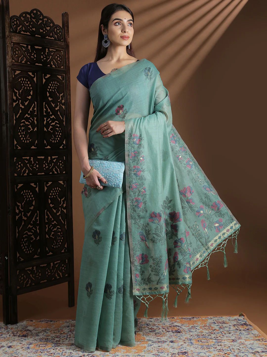 Women Pine Green Cotton Weaving Saree PCS252 - Image 3