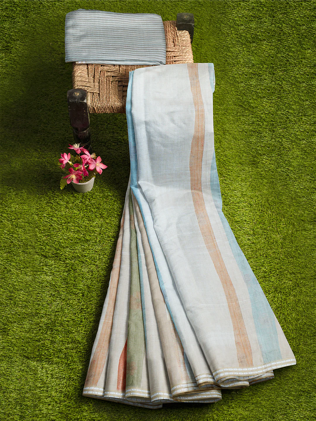 Women Sandal Semi Tussar Saree ST292 - Image 5