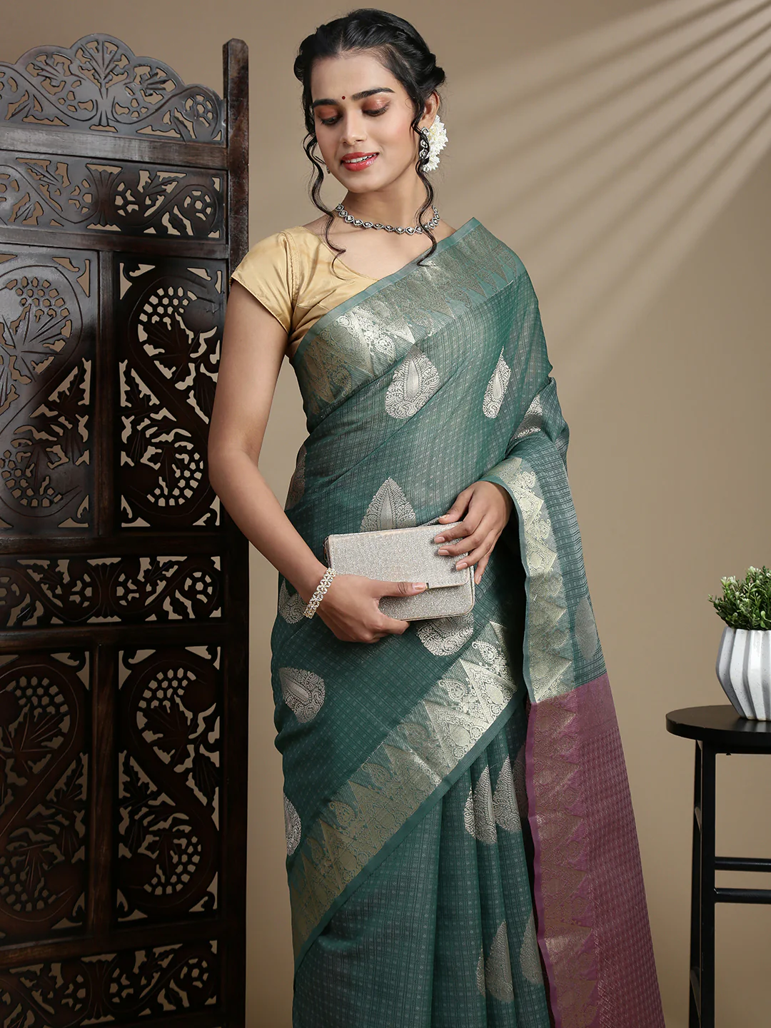 Women Semi Kora Cotton Dark Green Saree SK122 - Image 2