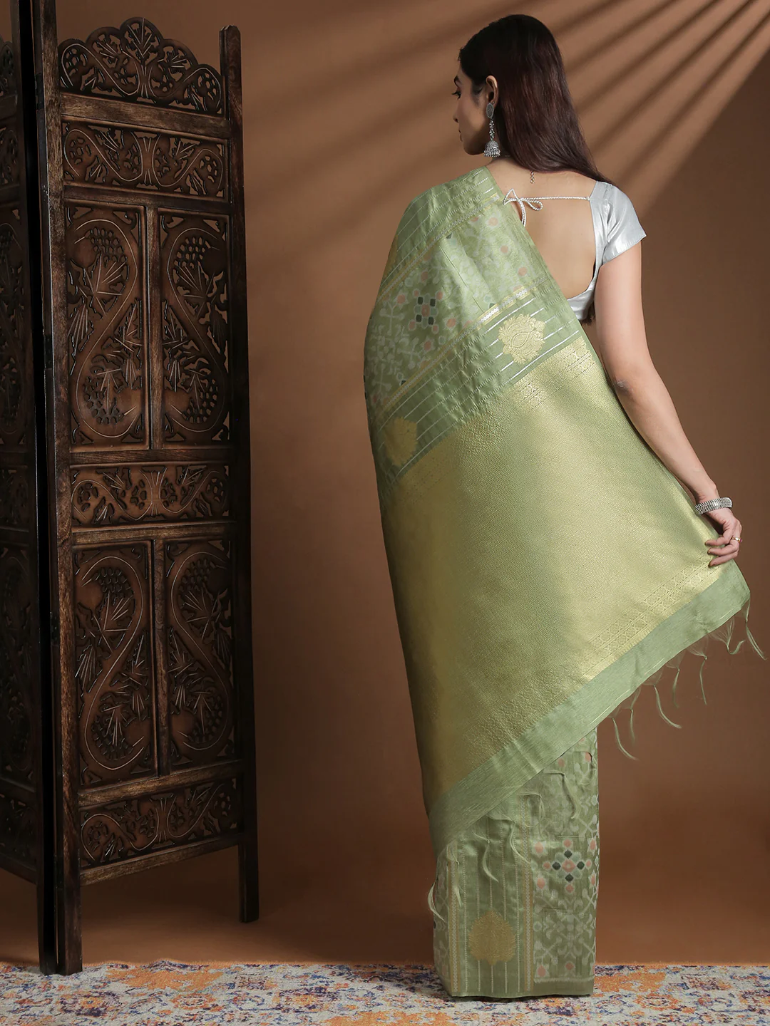 Women Semi Tussar Weaving Green Saree ST318 - Image 3