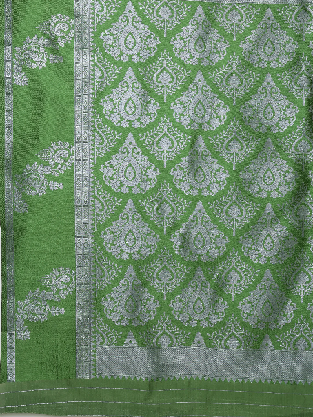 Women Silver Tissue Saree with Green Border TS63 - Image 5