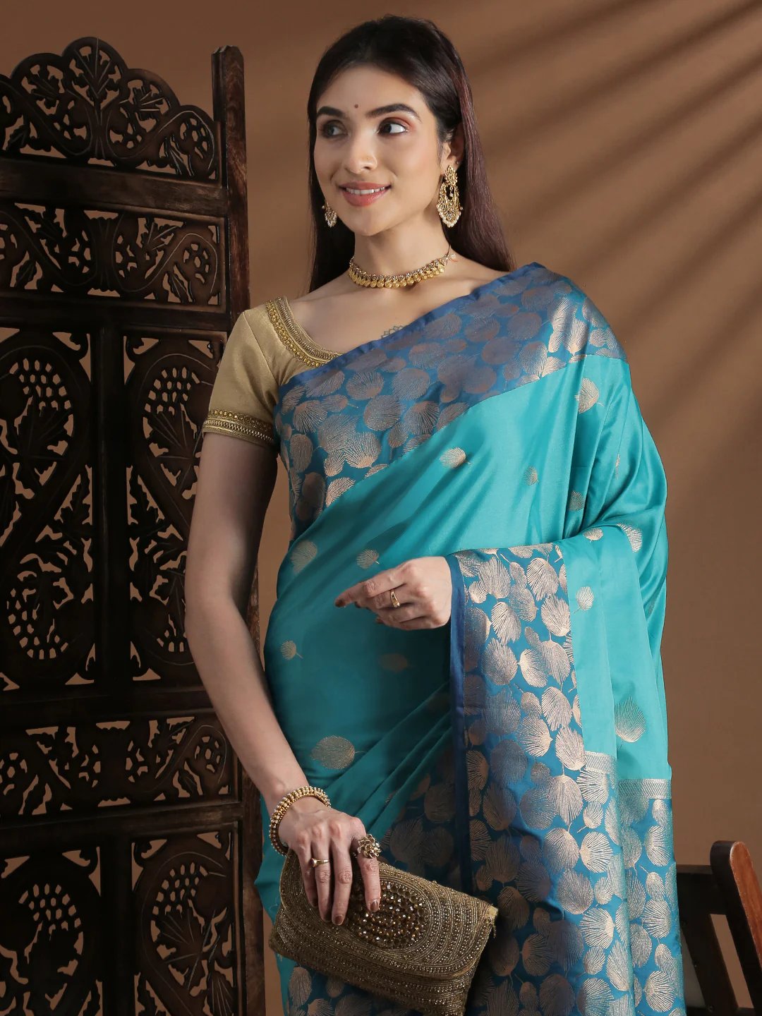 Women Soft Silk Saree Green SS414 - Image 2