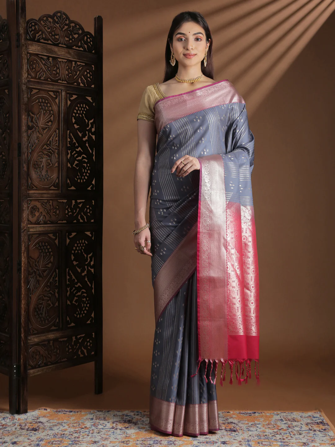 Women Soft Silk Saree Grey with Pink SS407 - Image 4