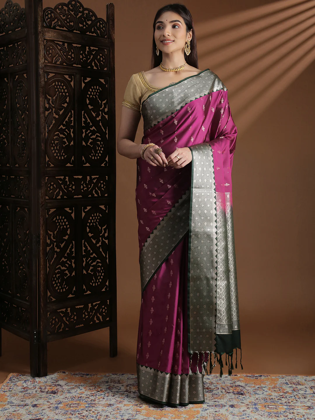 Women Soft Silk Saree Majenta SS411 - Image 4