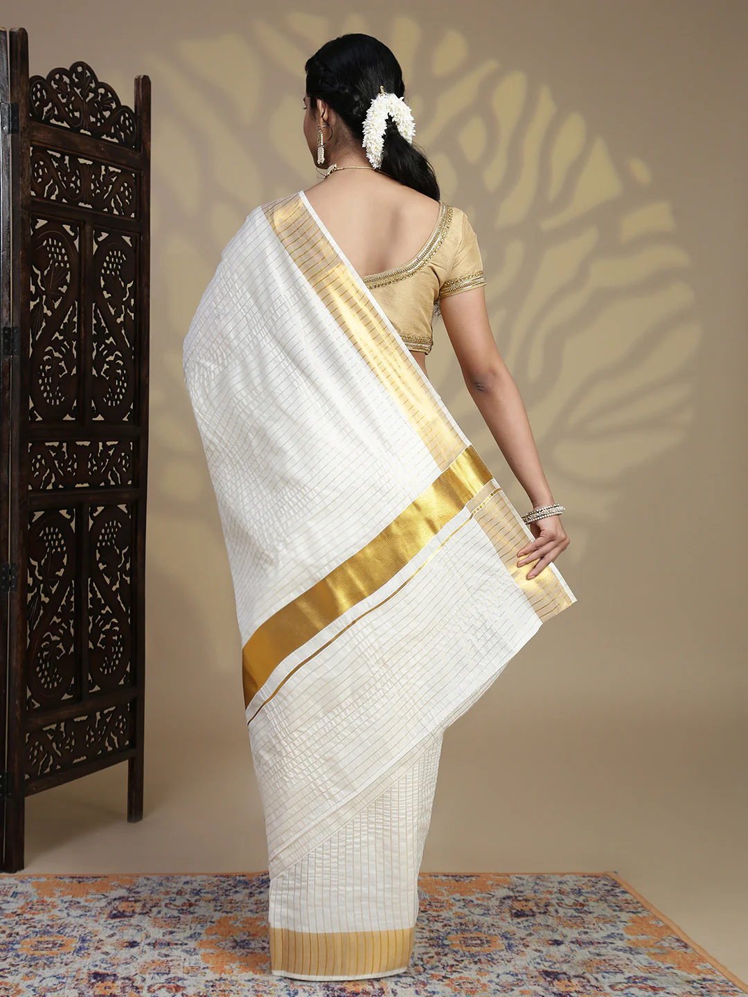 Women Traditional Kerala Cream Stripes Saree KS228 - Image 5
