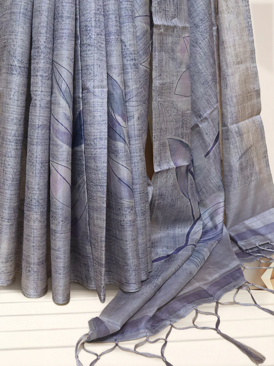 Women Light Lavender Semi Tussar Printed Saree ST310 - Image 3