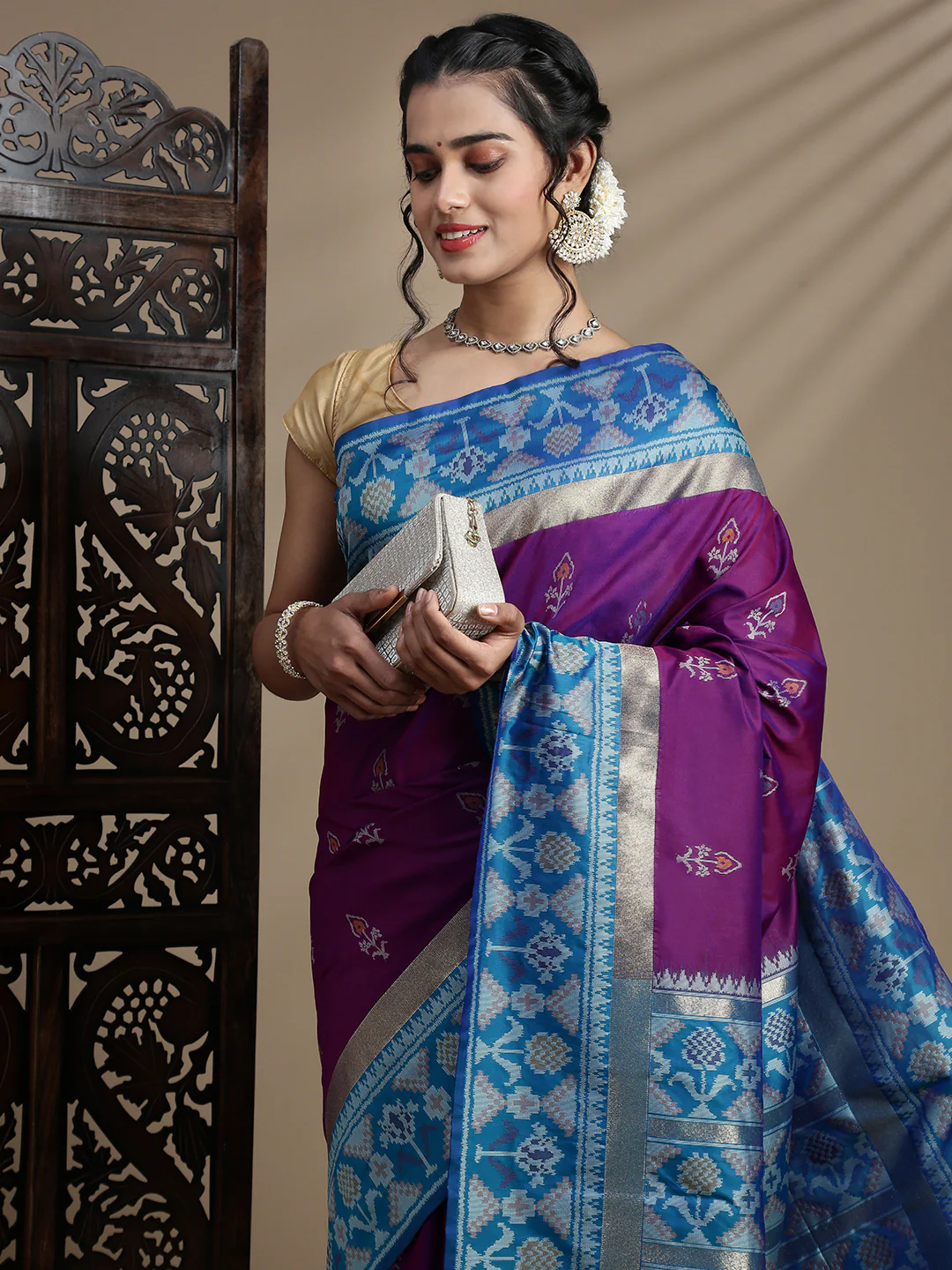 Women Violet Soft Silk Saree SS395 - Image 3