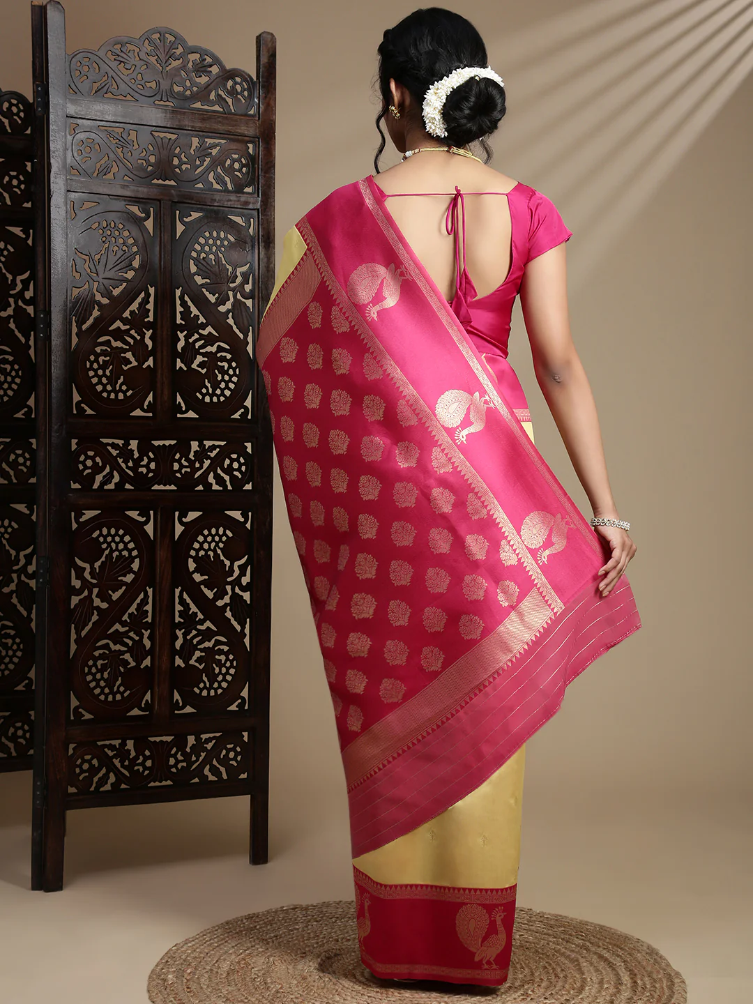Women Yellow with Pink Border Soft Silk Saree SS392 - Image 4